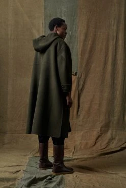 Sœur MANTEAU RAOUL - Manteau élégant de la Nouvelle Collection -soeur Soldes 001 RAW FABIEN SALENTO SULLY SAUVAGE SQUARE RAOUL 0203