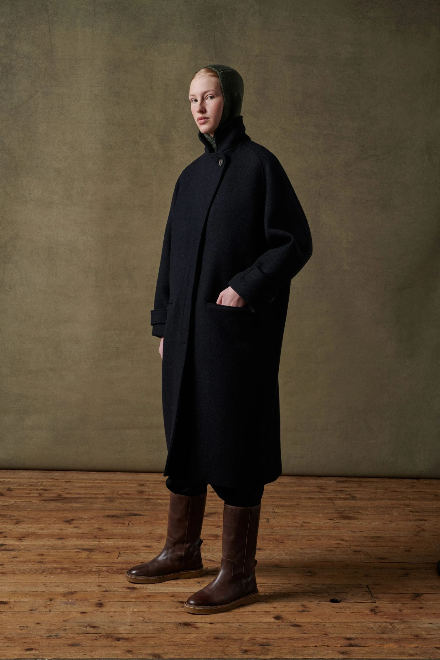 Sœur MANTEAU OSCAR - Manteau Élégant de la Nouvelle Collection 3 Sœur MANTEAU OSCAR - Manteau Élégant de la Nouvelle Collection