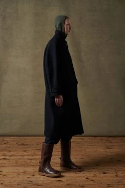 Sœur MANTEAU OSCAR - Manteau Élégant de la Nouvelle Collection 19 Sœur MANTEAU OSCAR - Manteau Élégant de la Nouvelle Collection -soeur Soldes 001 RAW OSCAR SAUVAGE SUD 0015