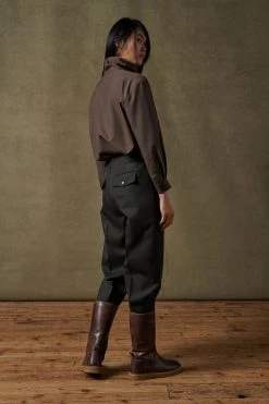 Sœur PANTALON SALENTO - Nouvelle Collection - Pantalon Élégant et Confortable -soeur Soldes 003 SALENTO NORA SAUVAGE 0147 2f1abdf1 3c11 4a08 a38b a0219560e6ea