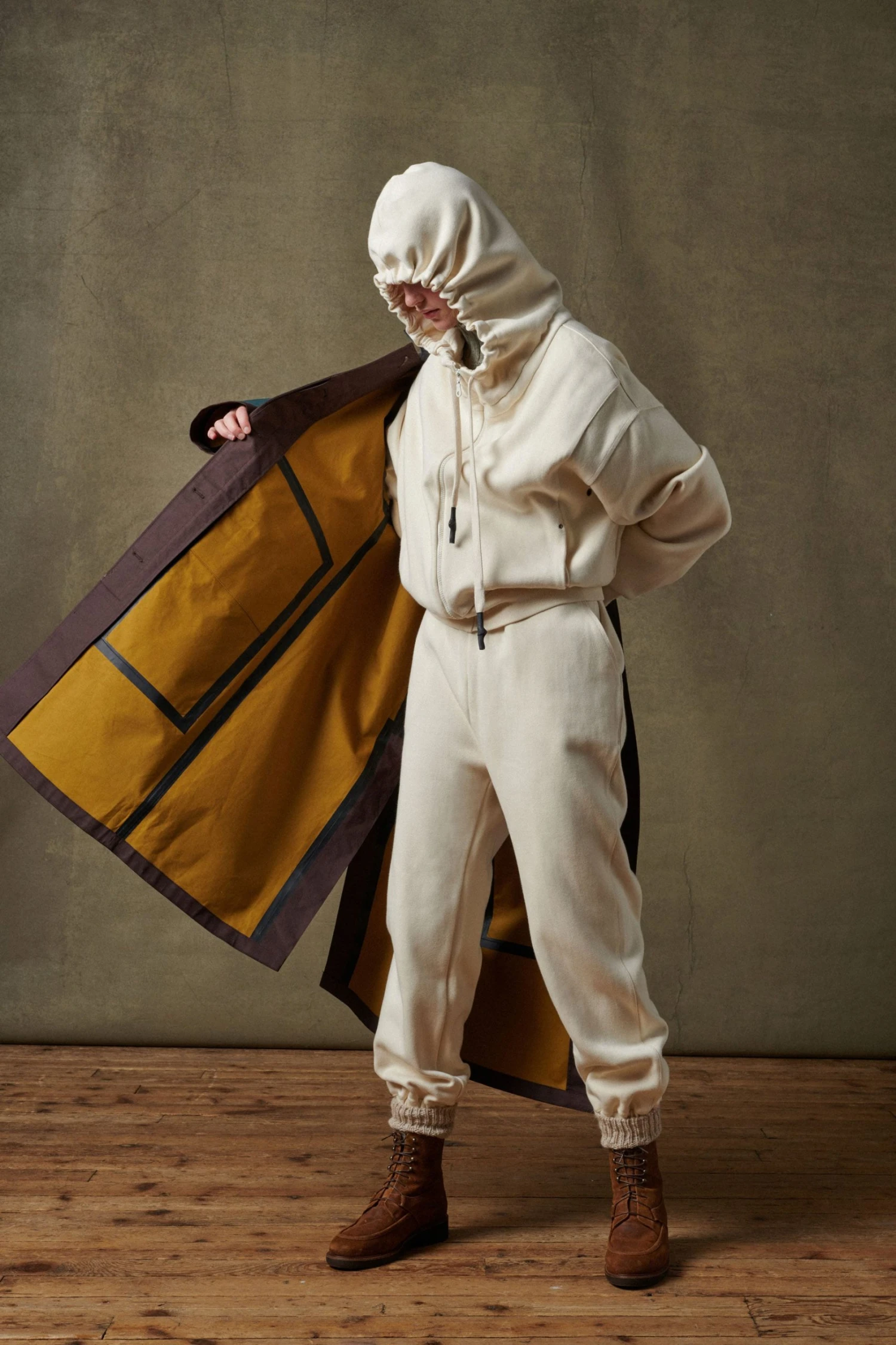 Sœur TRENCH SALOMON - Nouvelle Collection | Vêtements Élégants et Tendances 19 Sœur TRENCH SALOMON - Nouvelle Collection | Vêtements Élégants et Tendances – Image 17