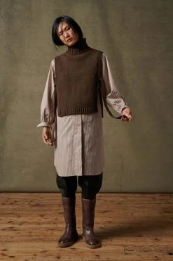 Sœur PULL OR - Nouvelle Collection | Vêtements Élégants et Confortables -soeur Soldes 004 SIGRID SARAJEVO SAUVAGE OR 0061