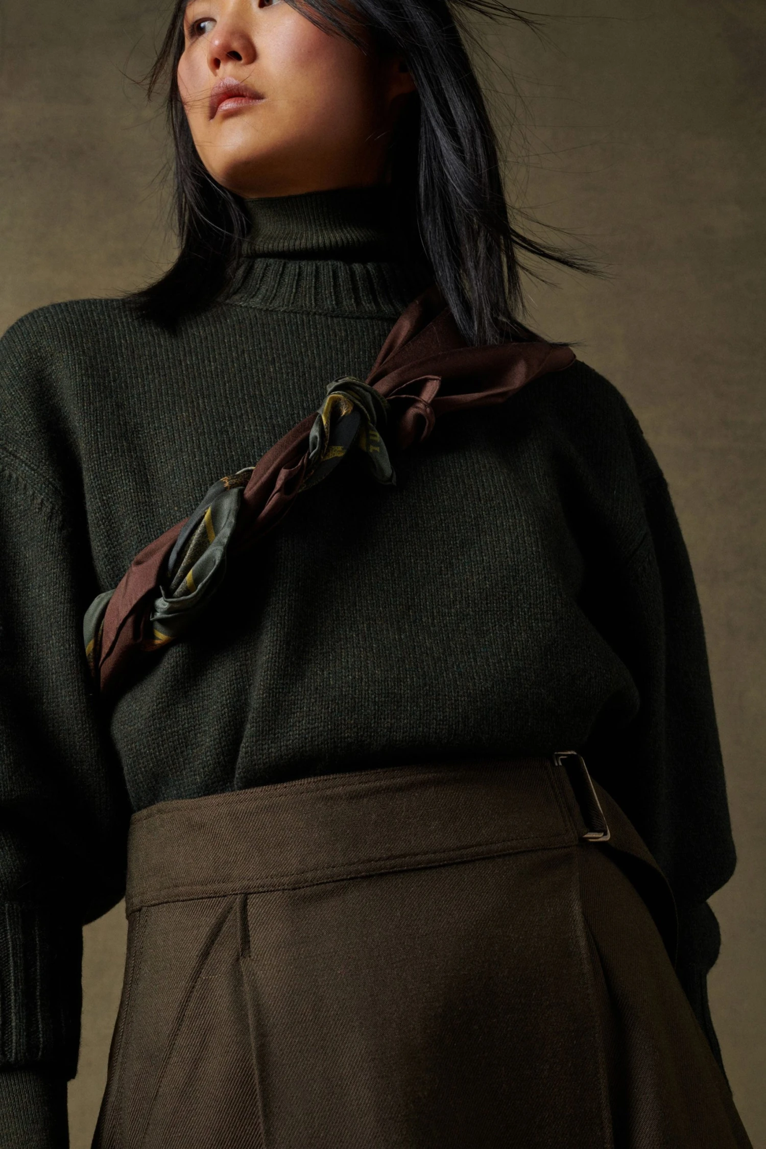 Sœur JUPE SYBILLE - Nouvelle Collection | Jupe Élégante et Moderne 7 Sœur JUPE SYBILLE - Nouvelle Collection | Jupe Élégante et Moderne – Image 5