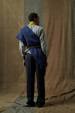 Sœur ECHARPE SOFT - Écharpe en Laine Douce et Confortable - Accessoires Mode -soeur Soldes 006 RAW SCARLETT SULPICE PACHA SOFT PITTAYA BIG 0106