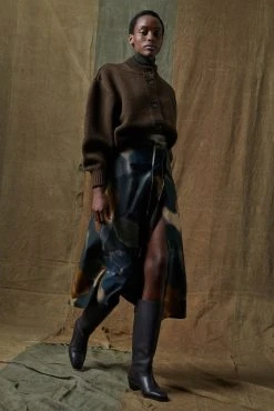 Sœur JUPE REINE - Nouvelle Collection | Jupe Élégante et Moderne -soeur Soldes 007 RAW REINE LEONARD NORD BERGAM 0106 69f53029 873e 4f62 98de 34baebe81112