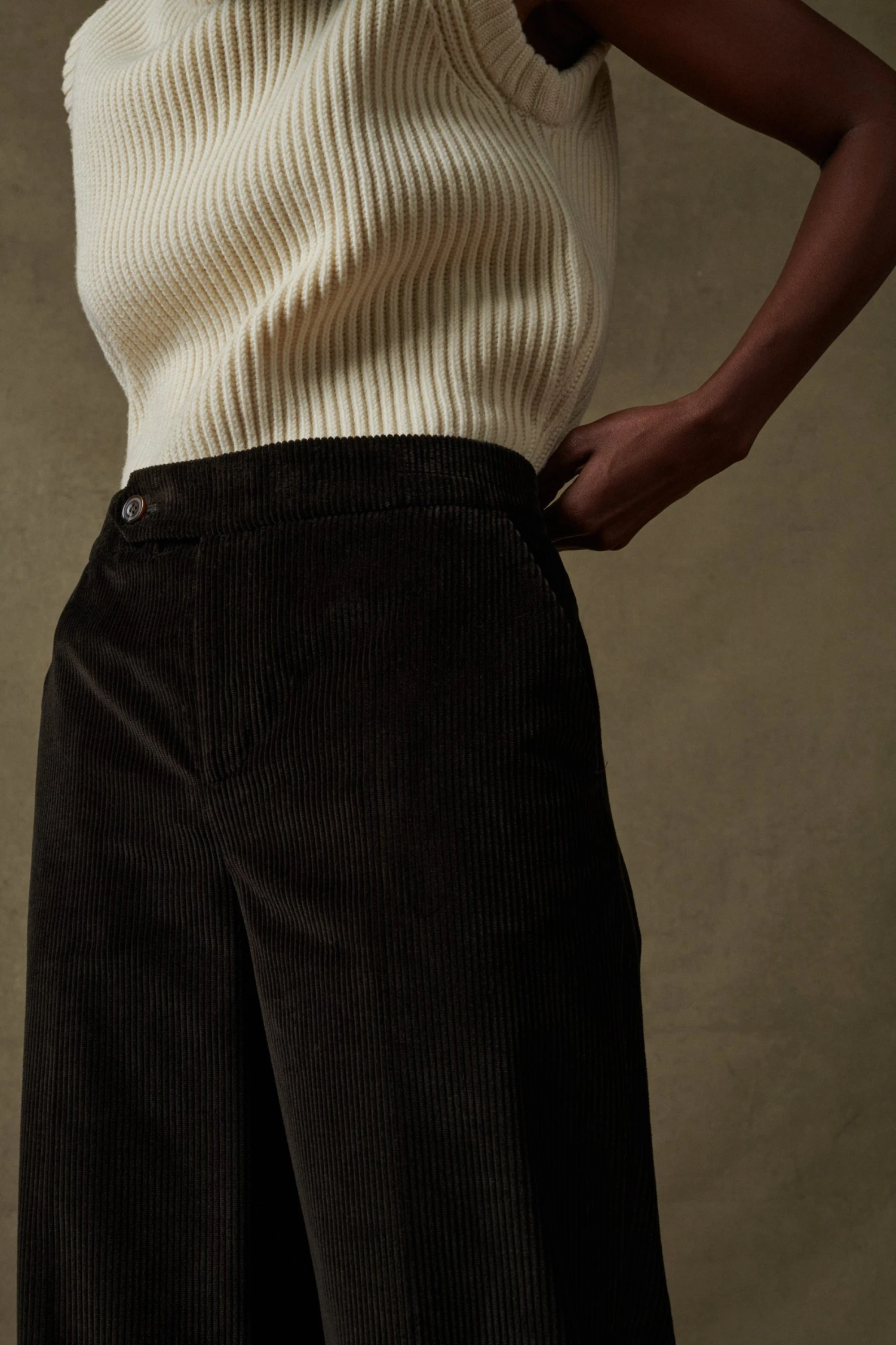 Sœur PULL SULLY - Nouvelle Collection | Pull élégant et confortable 13 Sœur PULL SULLY - Nouvelle Collection | Pull élégant et confortable – Image 11