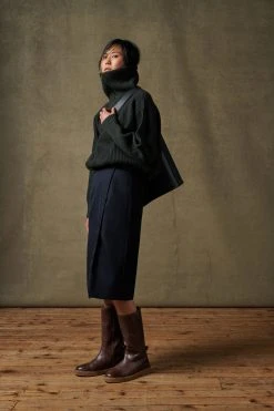 Sœur JUPE SAHUNE - Jupe Élégante de la Nouvelle Collection -soeur Soldes 018 SAHUNE SAUVAGE NIETZSCHE SAUL 0006