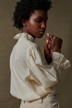 Sœur CHEMISE SYBEL - Nouvelle Collection | Vêtements Élégants pour Femme -soeur Soldes 019 SYBEL SALVADOR SLEEPY 1377