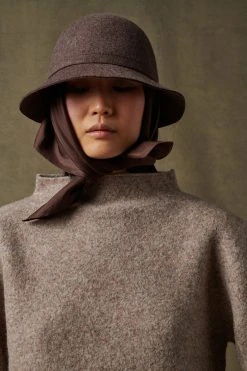 Sœur CHAPEAU SETE - Chapeau Élégant pour Femme - Accessoire Mode -soeur Soldes 020 SAUVAGE SETES SQUARE SOUTH STONE 0007