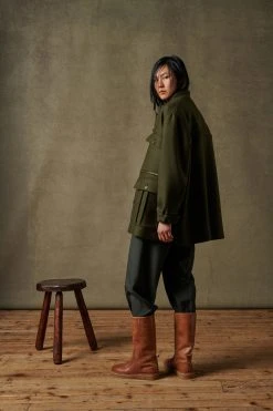 Sœur MANTEAU STOCKHOLM - Manteau élégant de la Nouvelle Collection 11 Sœur MANTEAU STOCKHOLM - Manteau élégant de la Nouvelle Collection -soeur Soldes 032 SULLY SARAJEVO SPENCER CAFE STOCKHOLM SAUVAGE 0041