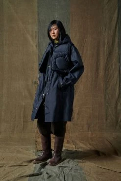 Sœur MANTEAU OSAKA - Manteau élégant de la Nouvelle Collection -soeur Soldes 047 OSAKA SAXO SAUVAGE REQUIEM SQUARE 0019