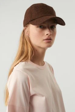 Sœur TEE-SHIRT BASIC - Nouvelle Collection | Vêtements Élégants et Confortables -soeur Soldes BASIC SALVADOR PRISCILLE RALPH PABLITO SERENA 0485