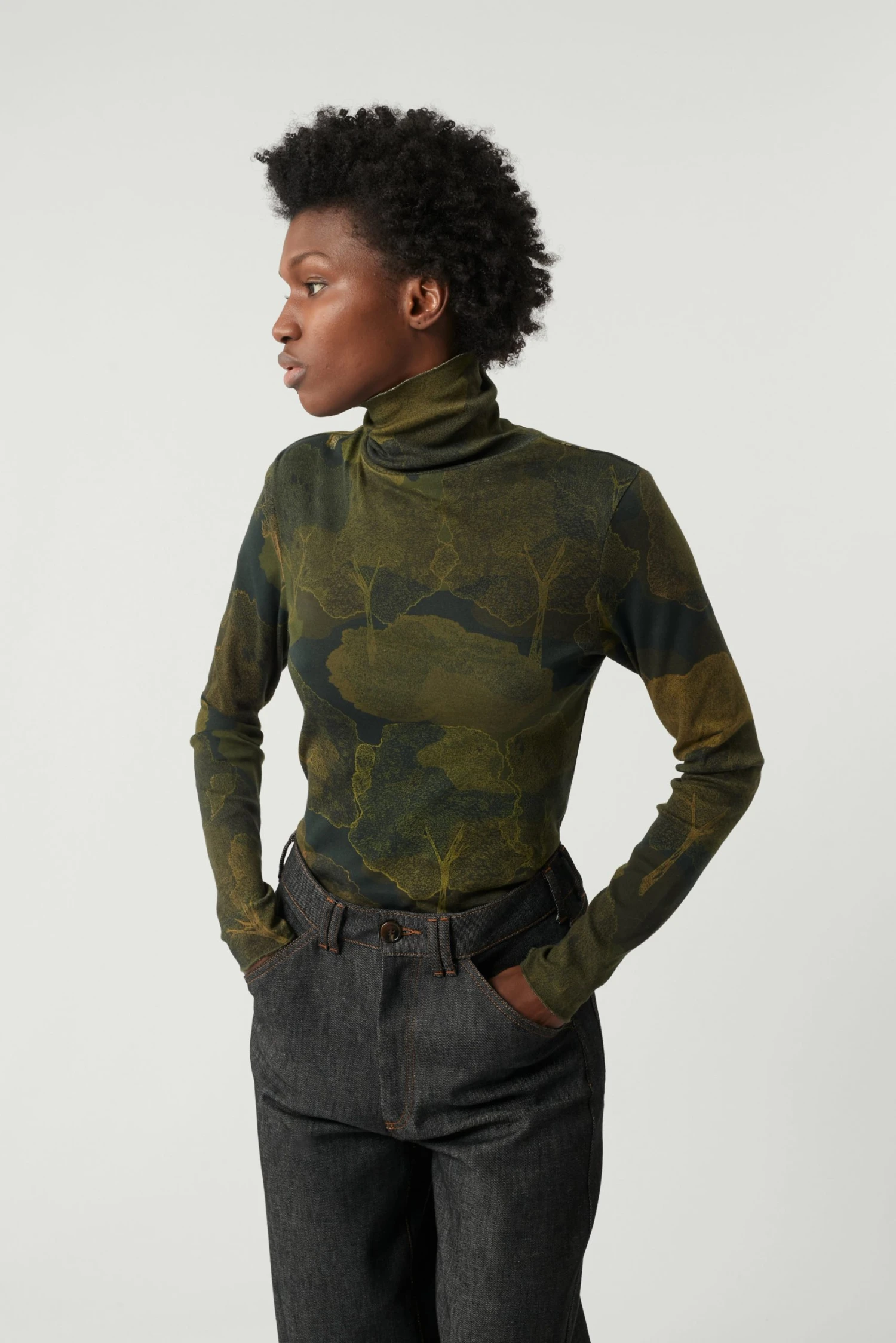 Sœur TEE-SHIRT HARPER - Nouvelle Collection | T-shirt Femme Élégant 3 Sœur TEE-SHIRT HARPER - Nouvelle Collection | T-shirt Femme Élégant