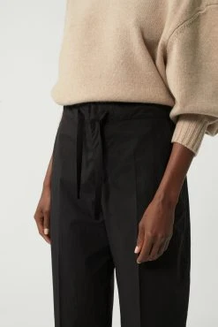 Sœur PANTALON SARAJEVO - Nouvelle Collection | Style Élégant et Confortable 16 Sœur PANTALON SARAJEVO - Nouvelle Collection | Style Élégant et Confortable -soeur Soldes PACHA SARAJEVO SACHA 0533