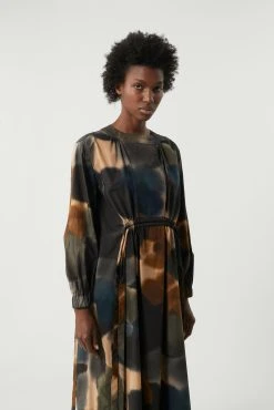 Sœur Robe Salamanque - Nouvelle Collection | Élégance et Style 26 Sœur Robe Salamanque - Nouvelle Collection | Élégance et Style -soeur Soldes SALAMANQUE BERGAM 0963