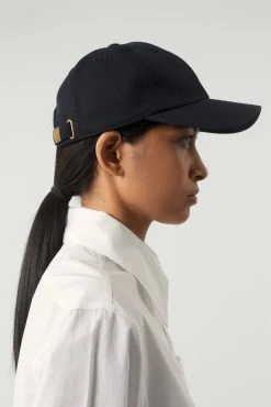 Sœur CASQUETTE SERENA - Casquette élégante pour femme - Accessoire de mode tendance -soeur Soldes SAPHIR ROMEO PACHA SERENA BELLISSIMAMAXI 0830