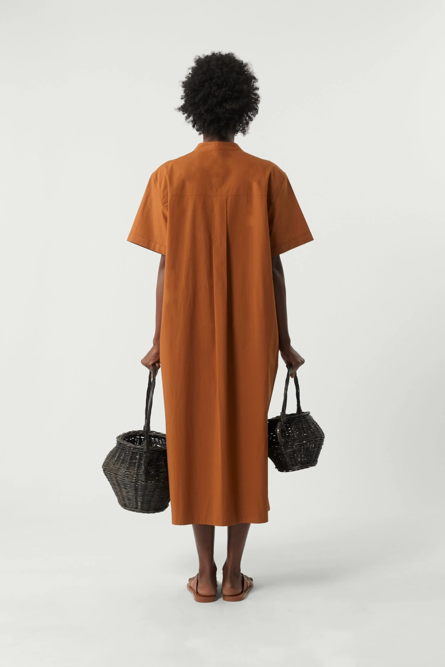 Robe Sardaigne - Nouvelle Collection | Sœur 8 Robe Sardaigne - Nouvelle Collection | Sœur – Image 6