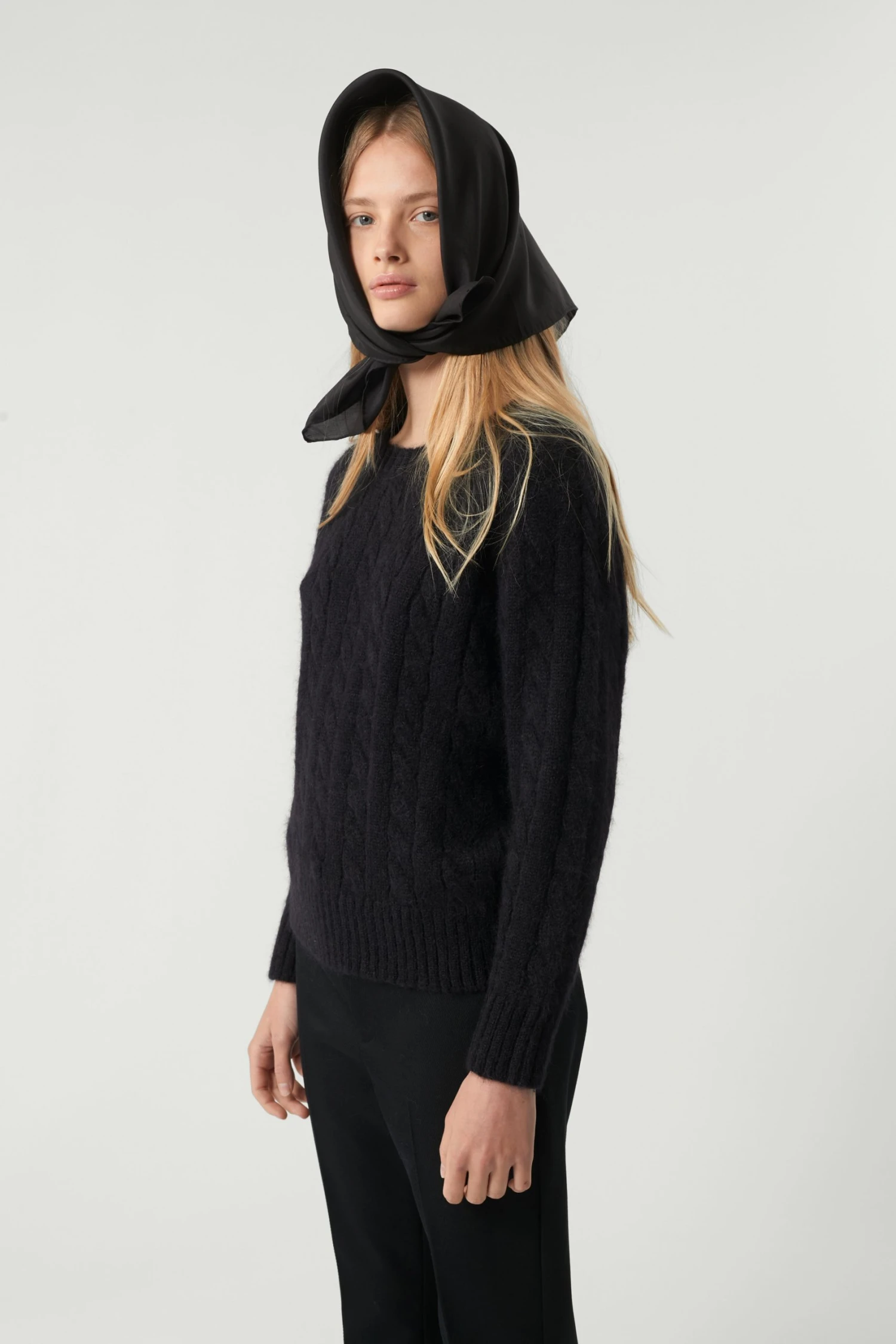 Sœur PULL SIMONE - Nouvelle Collection | Pull élégant et confortable 3 Sœur PULL SIMONE - Nouvelle Collection | Pull élégant et confortable