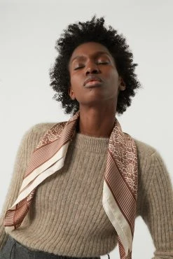 Sœur PULL MALO - Nouvelle Collection | Pull élégant et confortable -soeur Soldes SKY MALO SALLY ROBINSON OLAF 0619