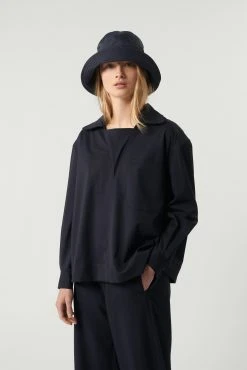 Sœur CHEMISE SOISIC - Nouvelle Collection | Chemise Élégante pour Femme 18 Sœur CHEMISE SOISIC - Nouvelle Collection | Chemise Élégante pour Femme -soeur Soldes SOISIC RAPHAEL RALPH PRISCILLE SOMBRERO 0153