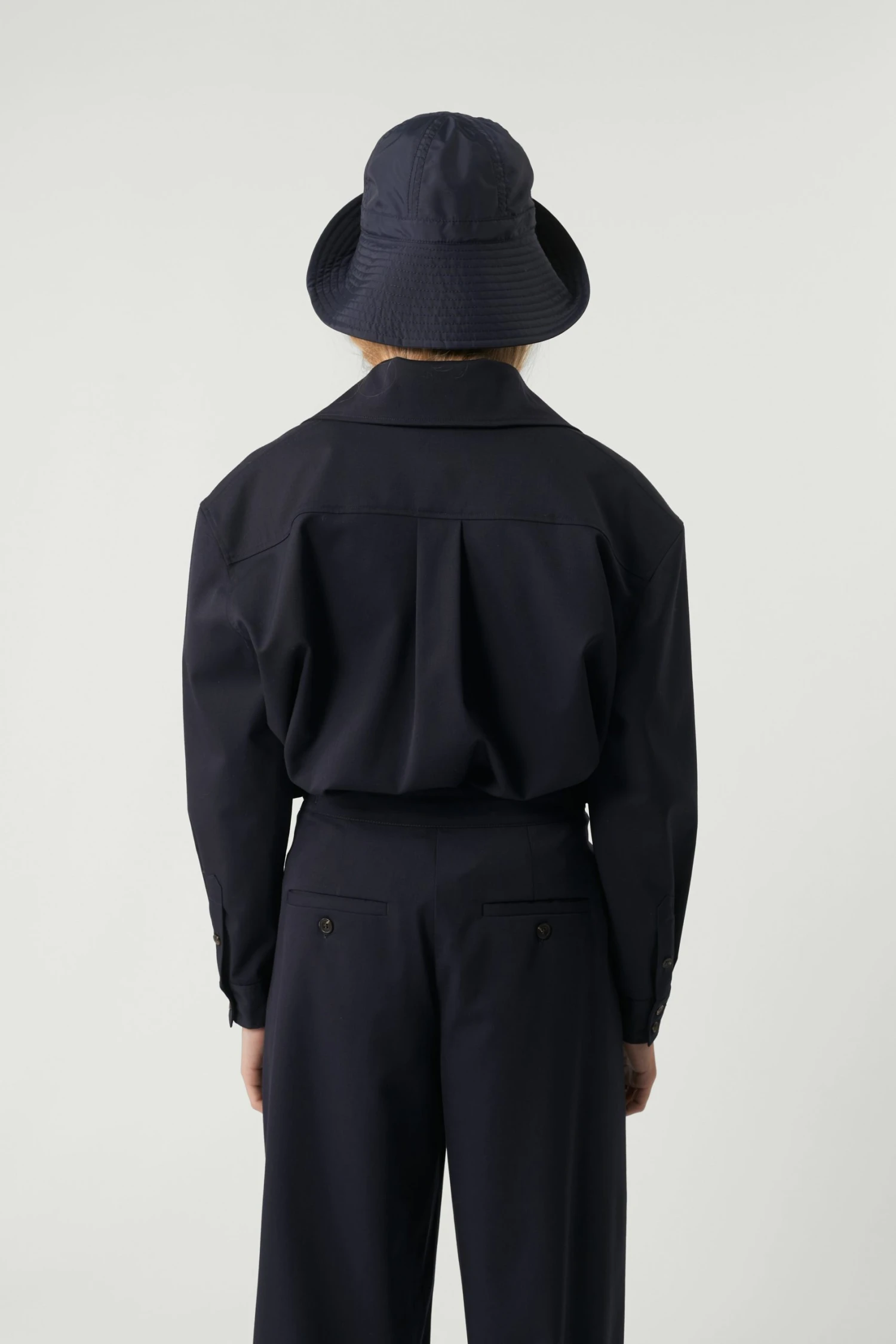 Sœur CHEMISE SOISIC - Nouvelle Collection | Chemise Élégante pour Femme 11 Sœur CHEMISE SOISIC - Nouvelle Collection | Chemise Élégante pour Femme – Image 9