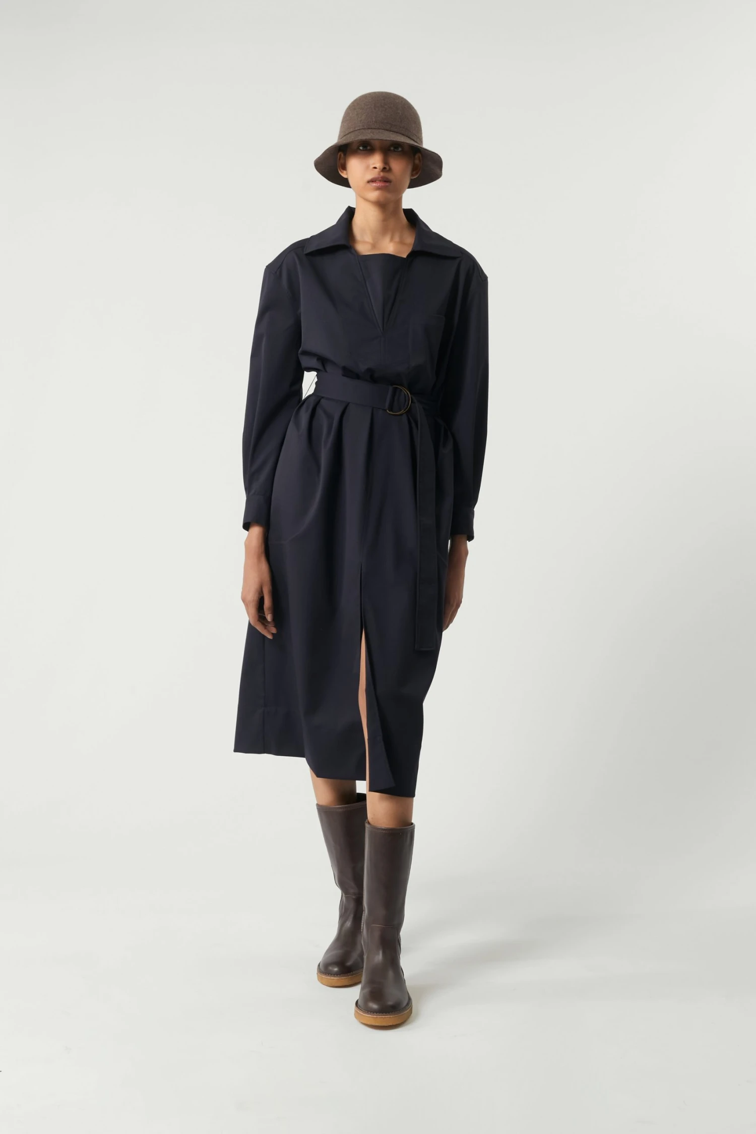 Robe Sophie - Nouvelle Collection | Sœur - Élégance et Style 9 Robe Sophie - Nouvelle Collection | Sœur - Élégance et Style – Image 7