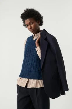 Sœur VESTE SEVRES - Nouvelle Collection | Veste Élégante pour Femme -soeur Soldes SQUARE SAPHIR FELIX BERGHAM SACRE SEVRES 0392 a2bfc740 2a15 4399 8520 91ddbef41003