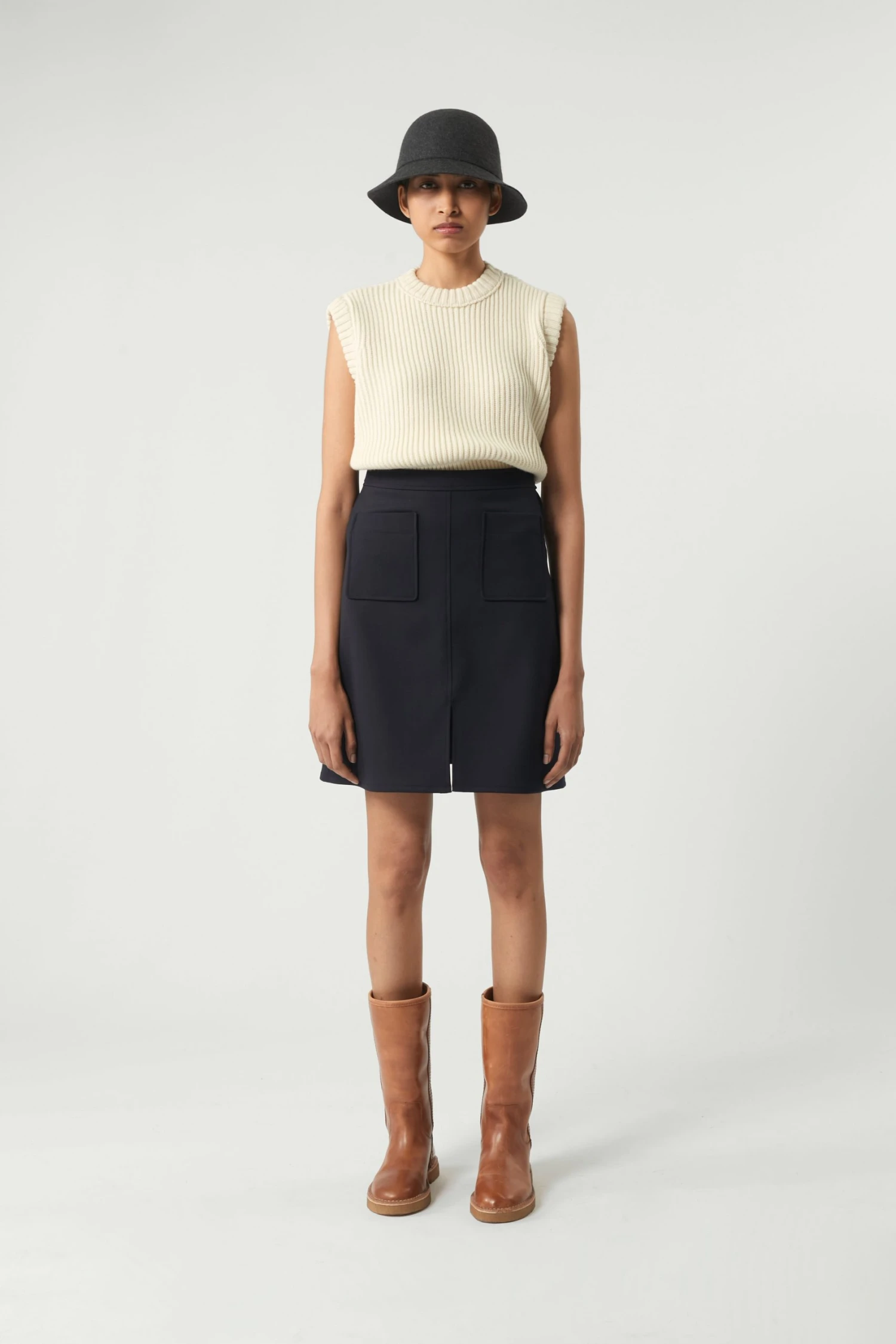 Sœur PULL SULLY - Nouvelle Collection | Pull élégant et confortable 14 Sœur PULL SULLY - Nouvelle Collection | Pull élégant et confortable – Image 12