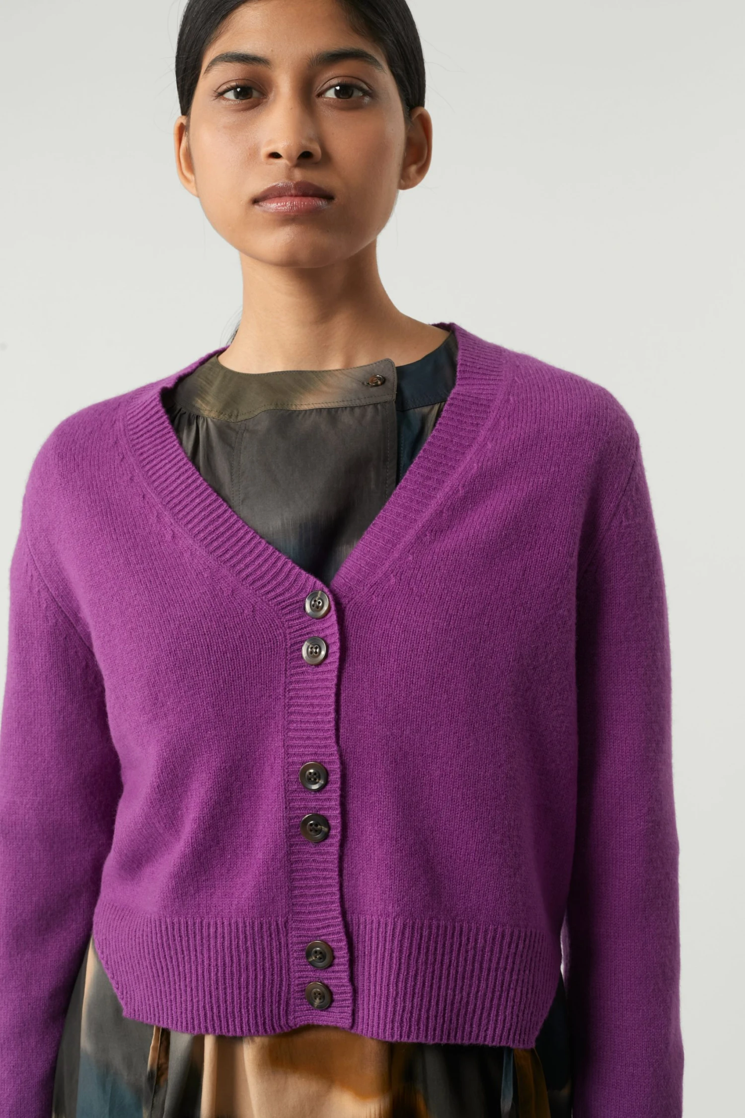 Sœur CARDIGAN SUNNY - Nouvelle Collection | Vêtements Élégants pour Femme 8 Sœur CARDIGAN SUNNY - Nouvelle Collection | Vêtements Élégants pour Femme – Image 6