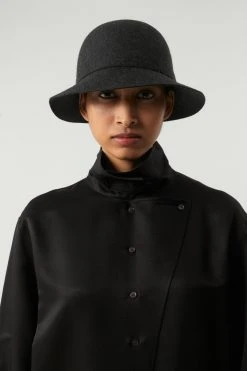 Sœur ROBE SYRAH - Nouvelle Collection | Robe Élégante et Moderne -soeur Soldes SYRAH SAUVAGE SETE 0903